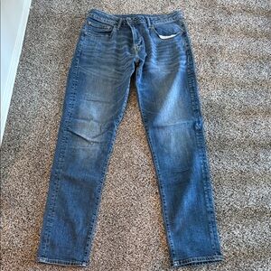 American Eagle Outfitters athletic fit jeans